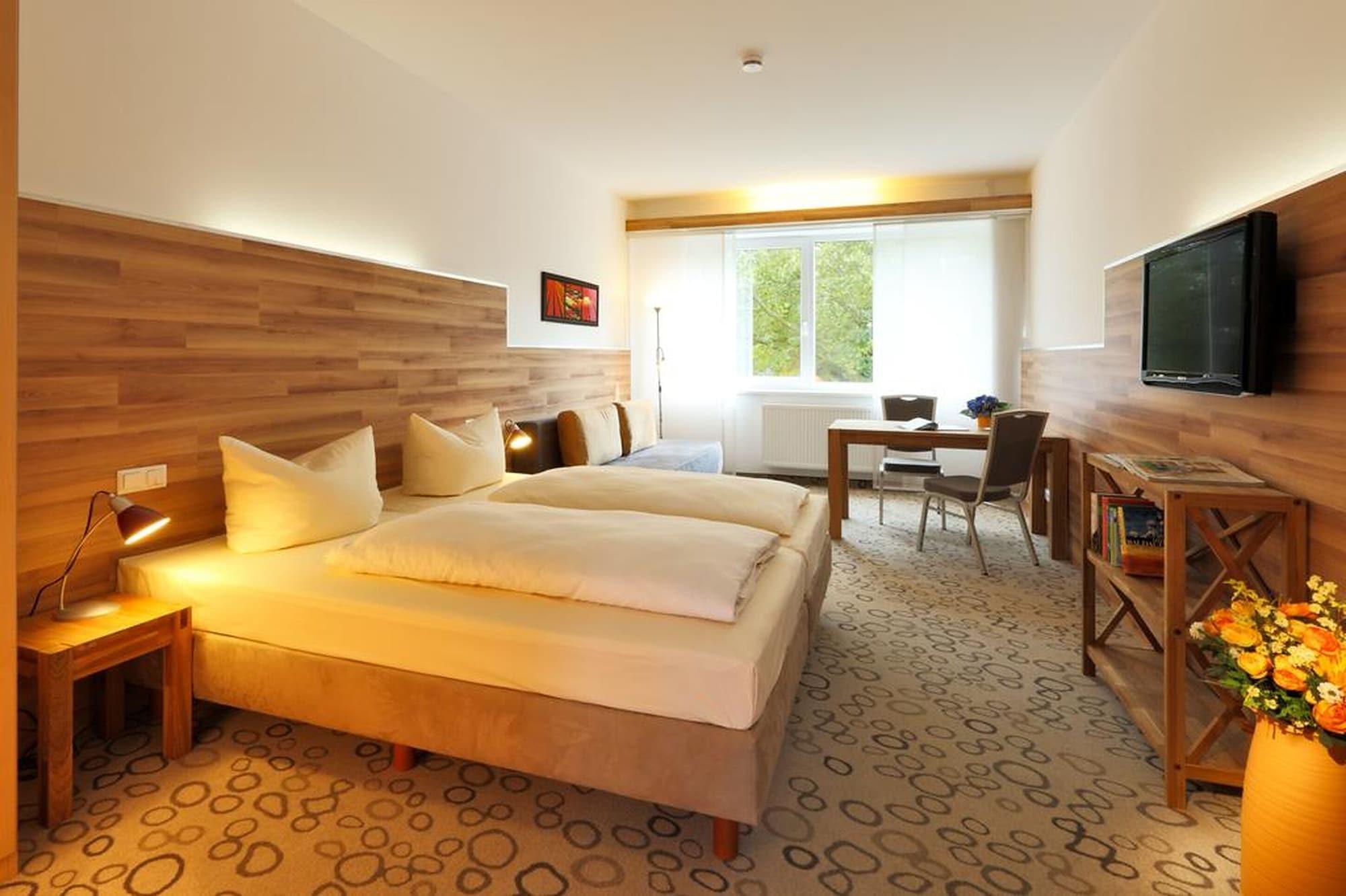 Petul Apart Hotel Am Ruhrbogen Bochum Exteriör bild