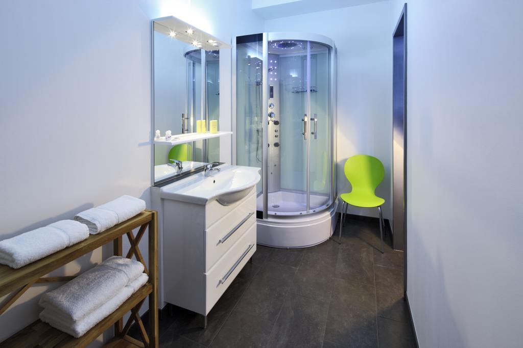 Petul Apart Hotel Am Ruhrbogen Bochum Exteriör bild